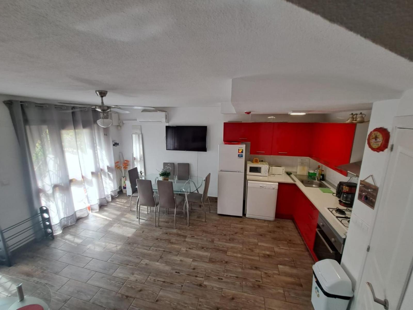 Bungalo En Primera Linea De La Playa El Campello Eksteriør billede